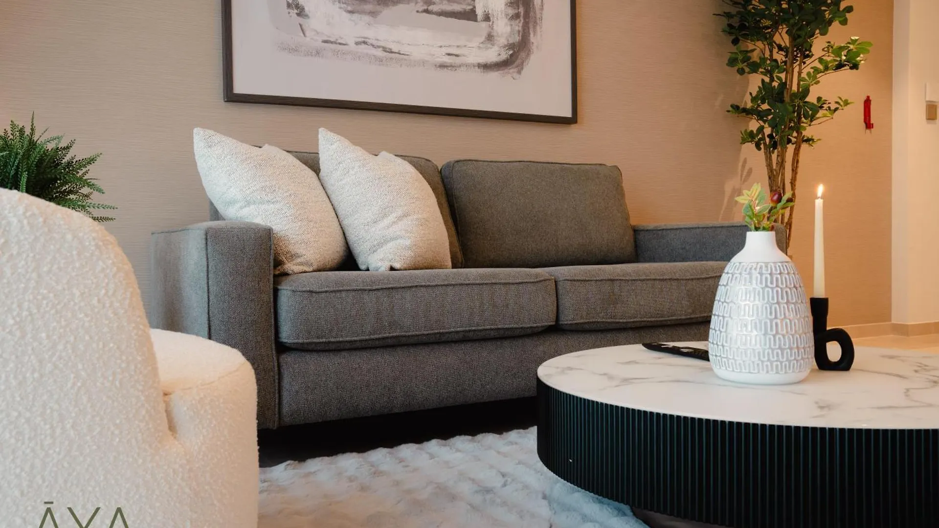Downtown Luxe 1Br Steps From Burj Khalifa & Opera Apartment Dubai United Arab Emirates